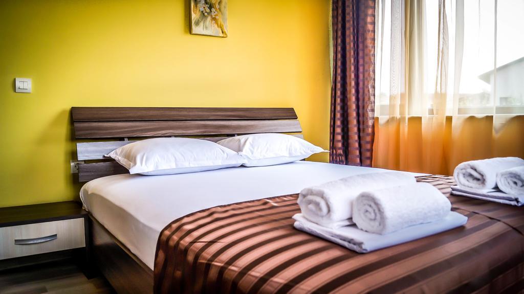 Guest House Meridi Priseltsi Luaran gambar
