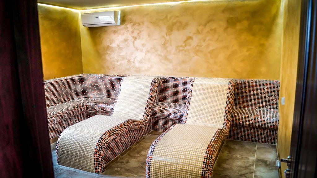 Guest House Meridi Priseltsi Luaran gambar