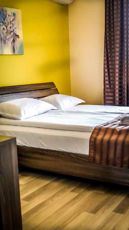 Guest House Meridi Priseltsi Luaran gambar